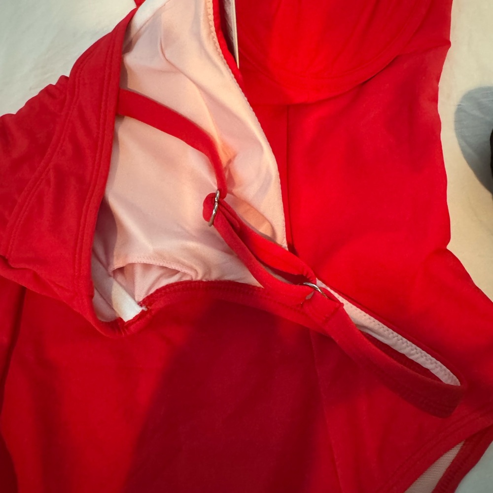 CUPSHE Red One-Piece Swimsuit NWT - Picture 9 of 9